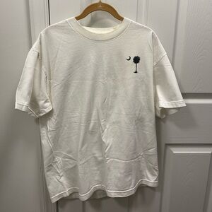 Men's White Short-Sleeve Tee with Palm Tree & Crescent Embroidery/A81